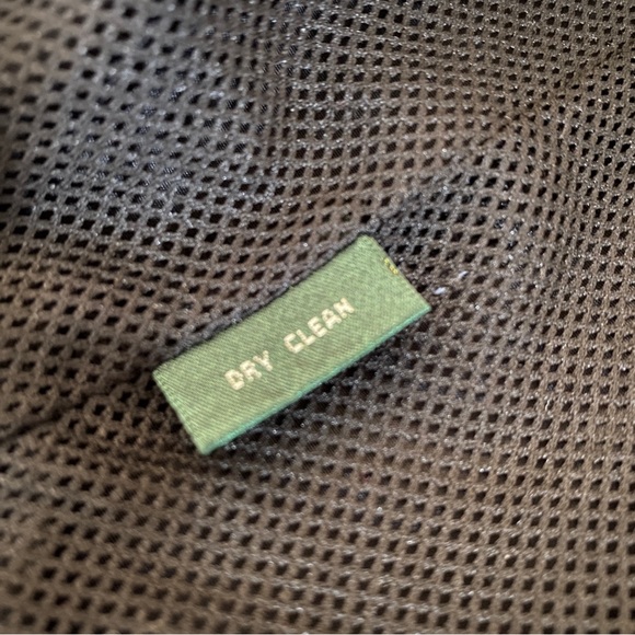 Ralph Lauren Active zippered vest, Black w/white details, sized Large - Picture 6 of 8